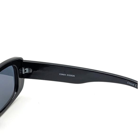 Aire Ceres Unisex Rectangle Sunglasses Black Frame with Smoke Mono Lens Size M - Picture 3 of 7